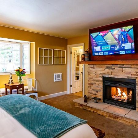 J Patrick Inn Cambria Ngoại thất bức ảnh