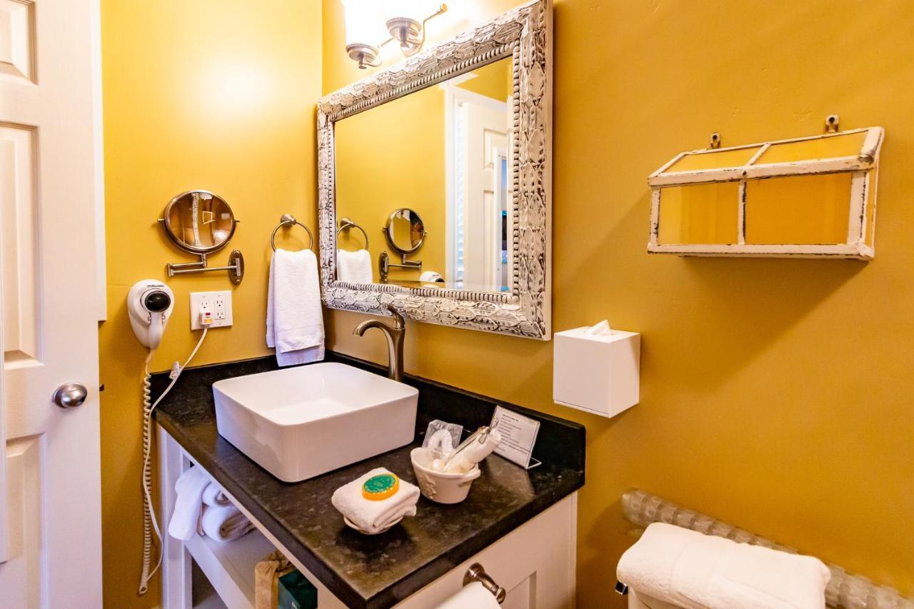J Patrick Inn Cambria Ngoại thất bức ảnh